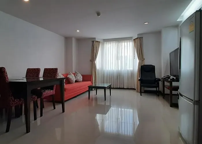 Hotel Plaza Nana 4*