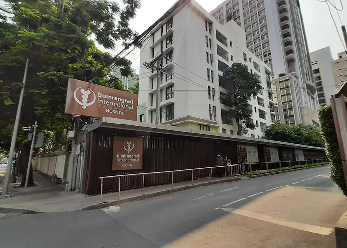 Plaza Nana Hotel