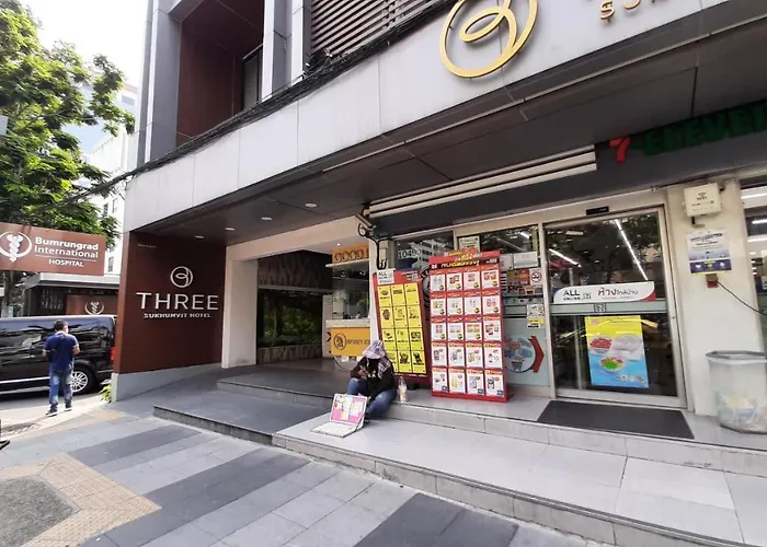 Plaza Nana Hotel