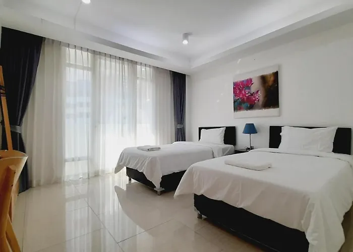 Plaza Nana Hotel 4*