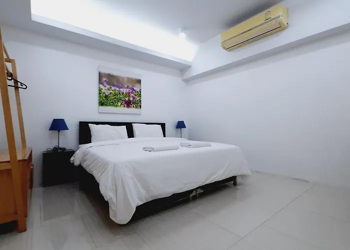 Hotel Plaza Nana 4*