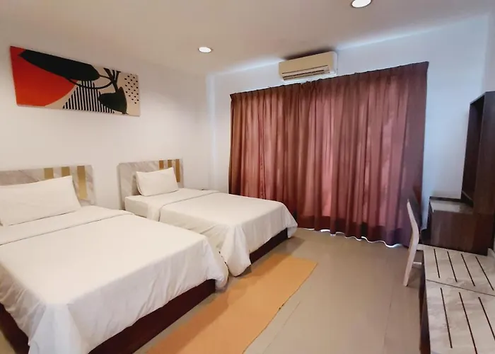 Hotel Plaza Nana 4*