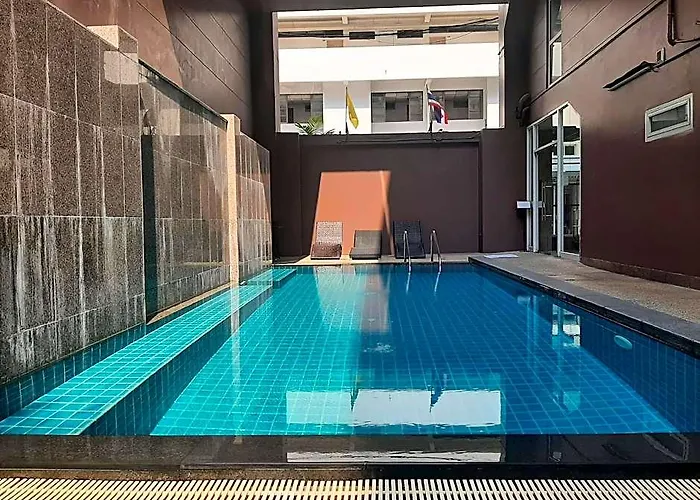 Plaza Nana Hotel 4*